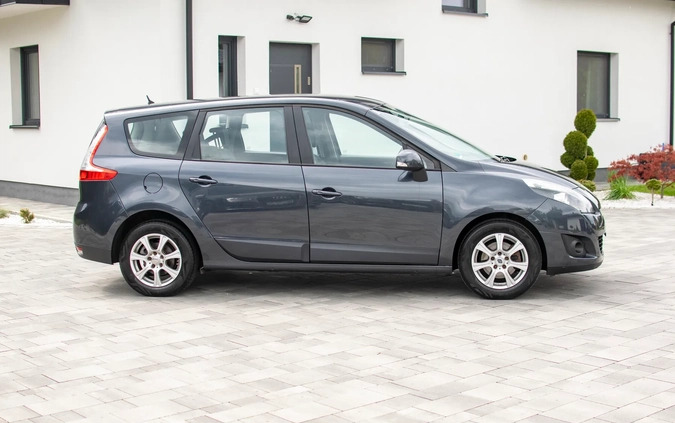 Renault Grand Scenic cena 28950 przebieg: 208000, rok produkcji 2011 z Nisko małe 781